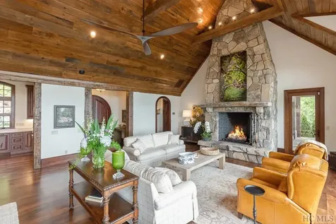 1914 Toxaway Drive Lake Toxaway NC 28747