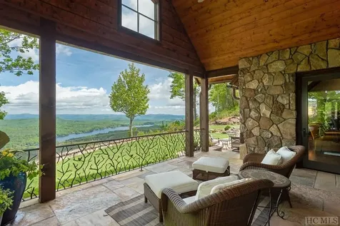 1914 Toxaway Drive Lake Toxaway NC 28747