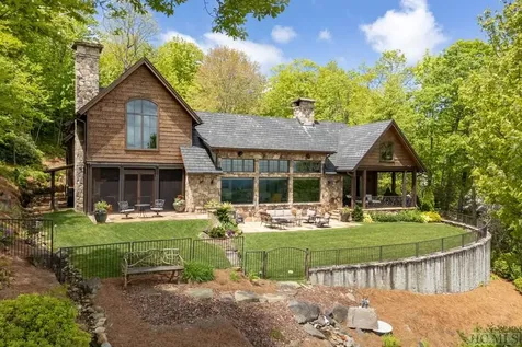 1914 Toxaway Drive Lake Toxaway NC 28747