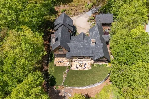 1914 Toxaway Drive Lake Toxaway NC 28747