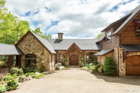 1914 Toxaway Drive Lake Toxaway NC 28747
