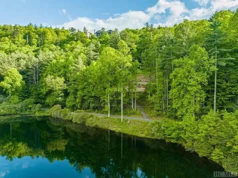 16 Fountainhead Drive Cashiers NC 28717