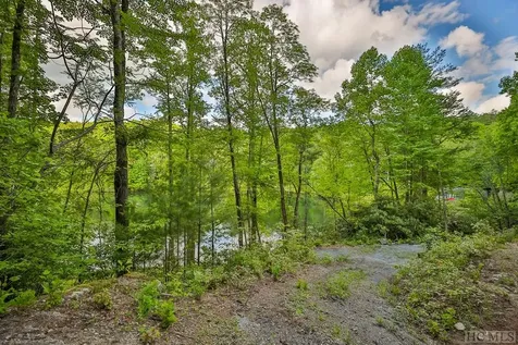 16 Fountainhead Drive Cashiers NC 28717