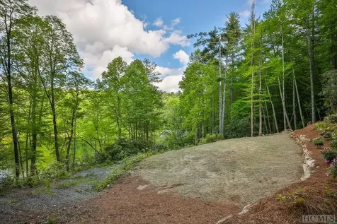 16 Fountainhead Drive Cashiers NC 28717