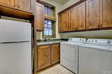 664 Chattooga Ridge Trail Cashiers NC 28717