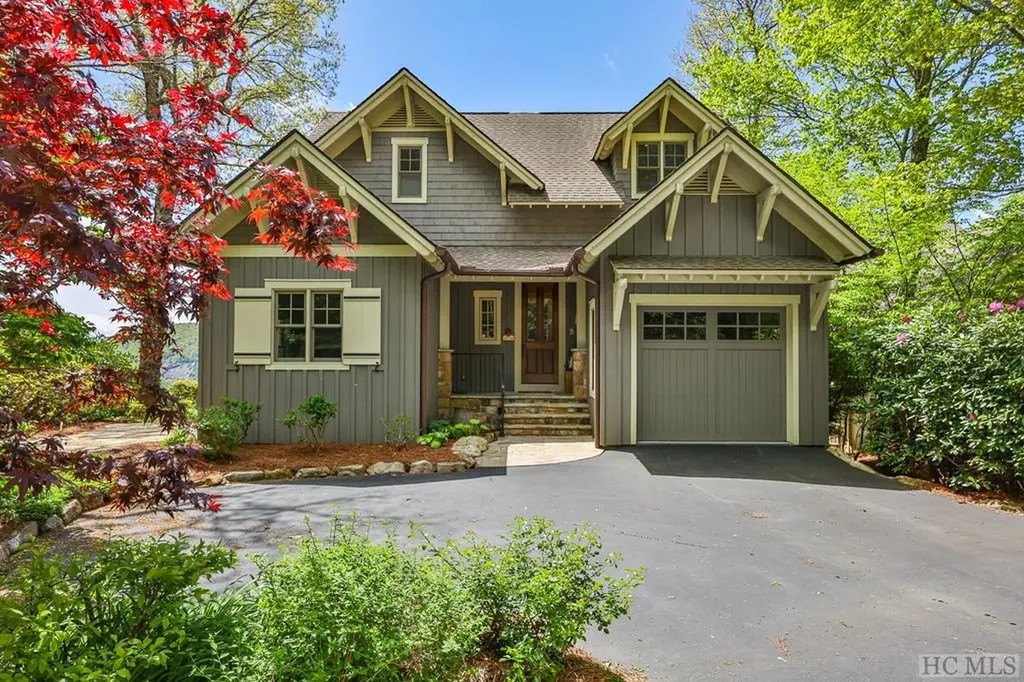 28 Overlook Villas Drive Highlands NC 28741