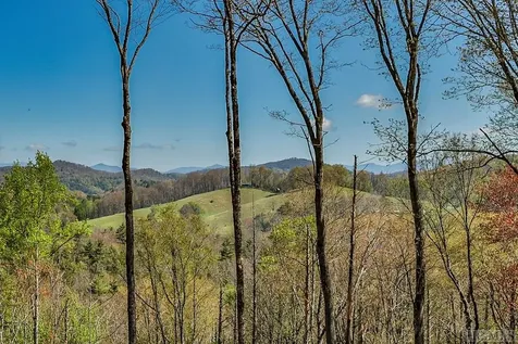 71 Springhead Trail Cullowhee NC 28723