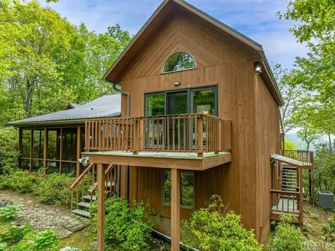 678 Hawk Mountain Road Lake Toxaway NC 28747