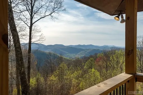 827 North Ridge Road Glenville NC 28736