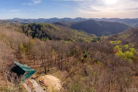 827 North Ridge Road Glenville NC 28736