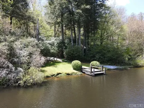 110 Lake Court Highlands NC 28741
