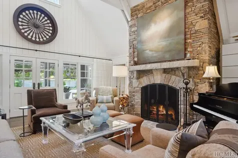 110 Lake Court Highlands NC 28741
