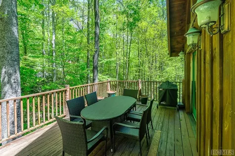 360 Upward Trail Cashiers NC 28717