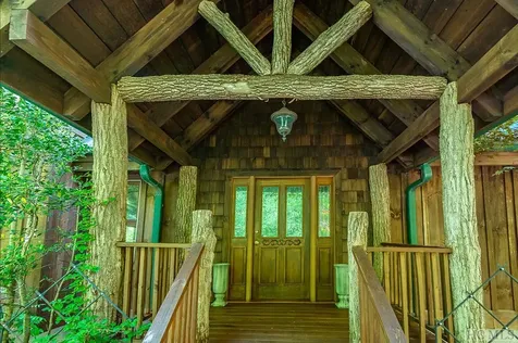 360 Upward Trail Cashiers NC 28717