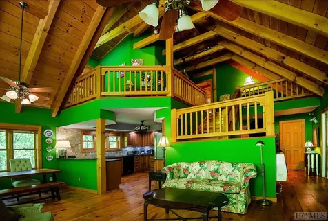 360 Upward Trail Cashiers NC 28717