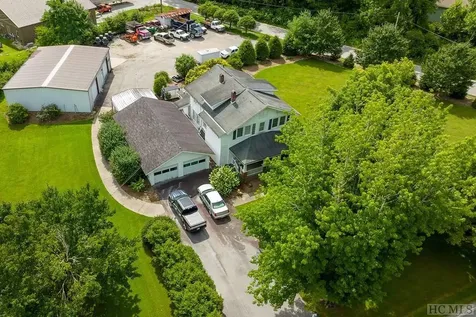 158 Cashiers School Road Cashiers NC 28717