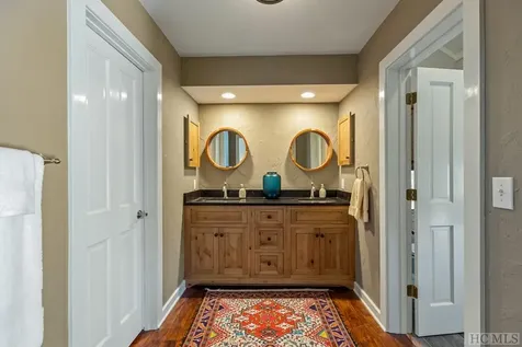 108 River Park Villas Drive Sapphire NC 28774