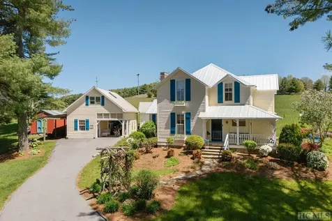 137 Olympus Road Glenville NC 27836