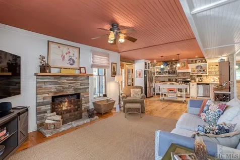 137 Olympus Road Glenville NC 27836
