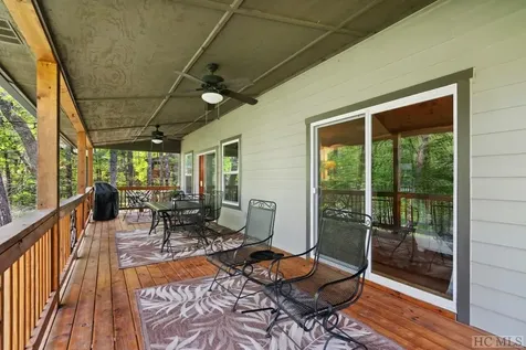 277 Deer Run Road Sapphire NC 28774