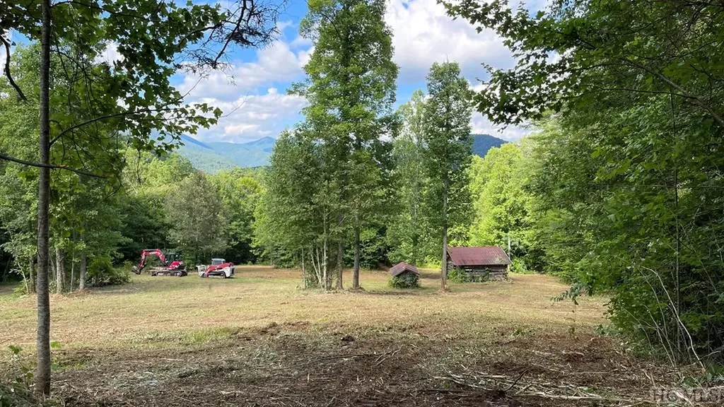 Trail 1-3 Moody Bridge Road Cullowhee NC 28723