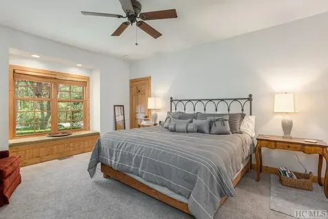 125 Audubon Trail Cashiers NC 28717