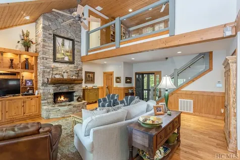125 Audubon Trail Cashiers NC 28717