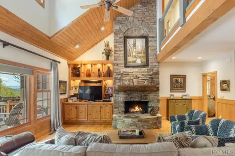 125 Audubon Trail Cashiers NC 28717