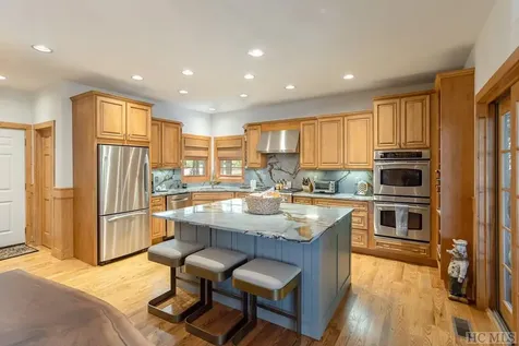 125 Audubon Trail Cashiers NC 28717