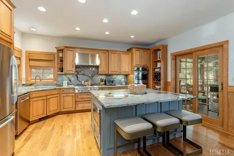 125 Audubon Trail Cashiers NC 28717