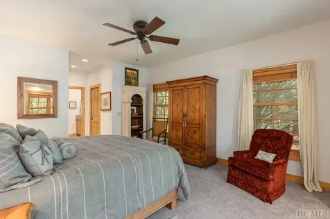 125 Audubon Trail Cashiers NC 28717