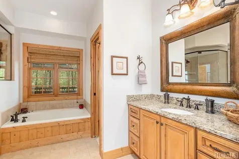 125 Audubon Trail Cashiers NC 28717