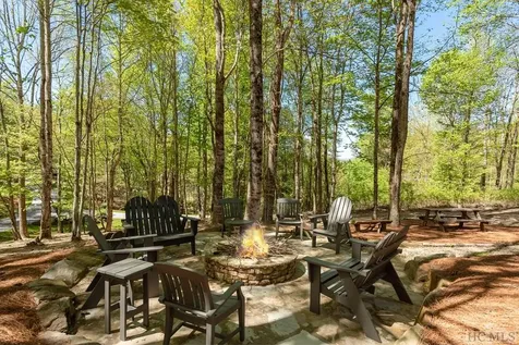 125 Audubon Trail Cashiers NC 28717