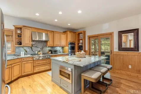 125 Audubon Trail Cashiers NC 28717