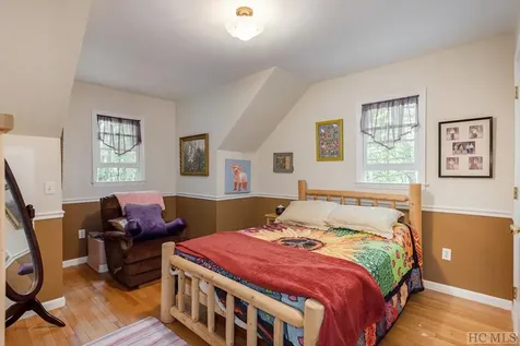 1263 Bee Tree Road Glenville NC 28736