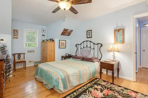 1263 Bee Tree Road Glenville NC 28736