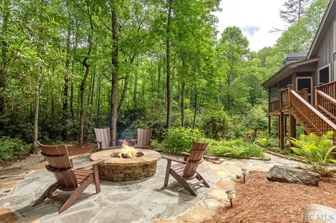 766 E Rochester Drive Cashiers NC 28717