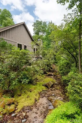 766 E Rochester Drive Cashiers NC 28717