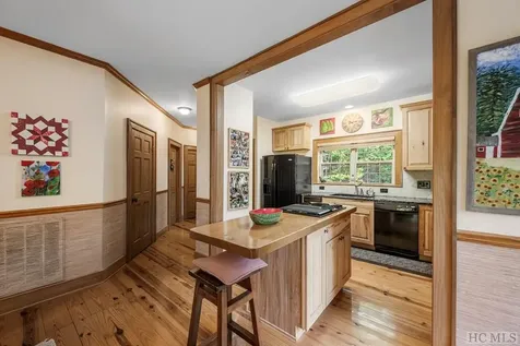 56D Hampton Glen Lane Sapphire NC 28774