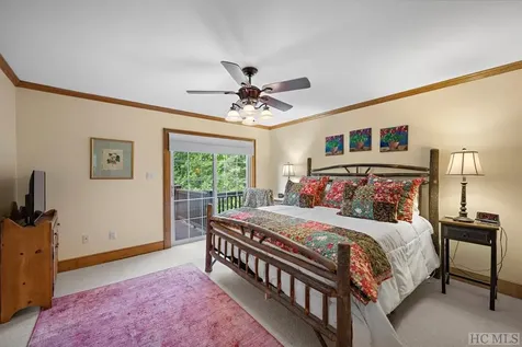 56D Hampton Glen Lane Sapphire NC 28774
