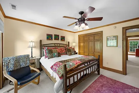 56D Hampton Glen Lane Sapphire NC 28774
