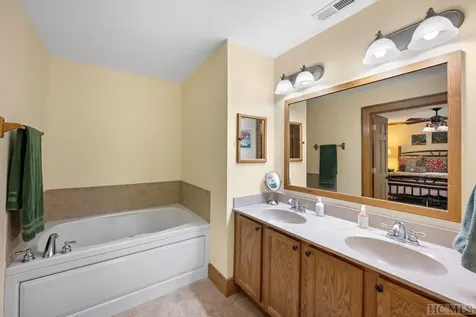 56D Hampton Glen Lane Sapphire NC 28774