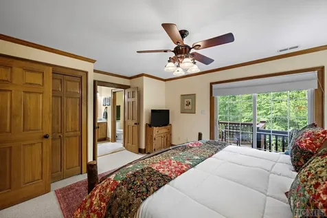 56D Hampton Glen Lane Sapphire NC 28774