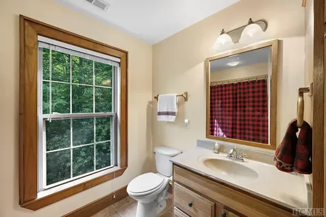 56D Hampton Glen Lane Sapphire NC 28774