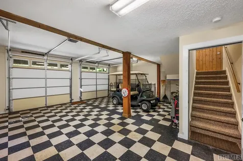 56D Hampton Glen Lane Sapphire NC 28774
