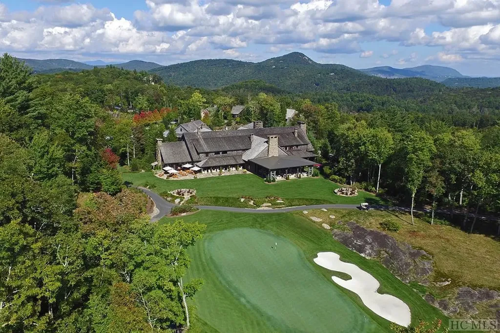 95 French Broad Lane Cashiers NC 28717