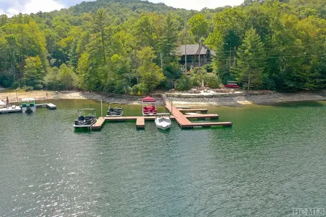 95 French Broad Lane Cashiers NC 28717