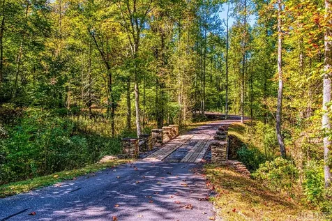 53 Pilot Knob Road Glenville NC 28736