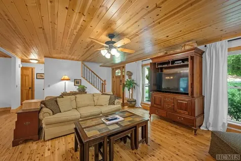 1739 Flat Mountain Road Highlands NC 28741