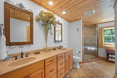 1739 Flat Mountain Road Highlands NC 28741